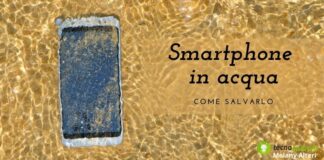 Smartphone caduto in acqua: ecco come salvarlo dalla morte