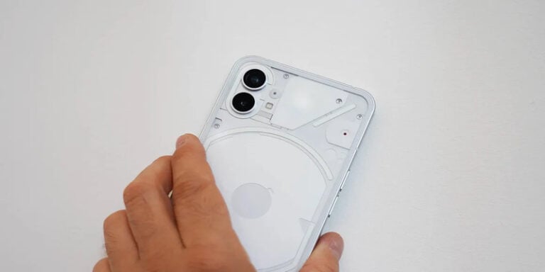 nothing-phone-1-potrebbe-essere-difficile-riparare-secondo-nuove-informazioni