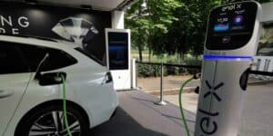 ricarica illimitata auto elettrica enel x