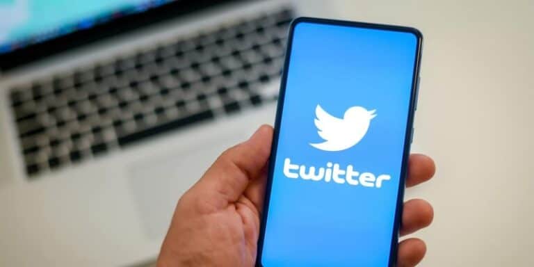 twitter-conferma-difetto-esposto-dati-privati-utenti