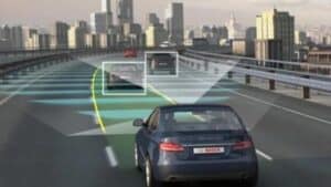 ADAS e aiuti alla guida: quando l'auto fa tutto da sola