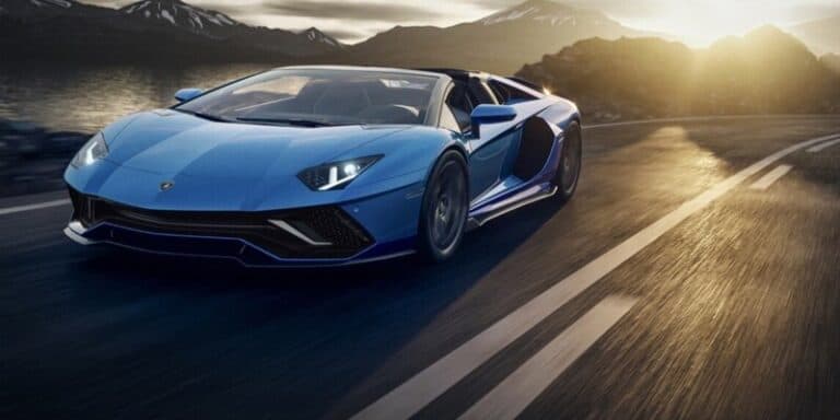 Addio Lamborghini Aventador V12