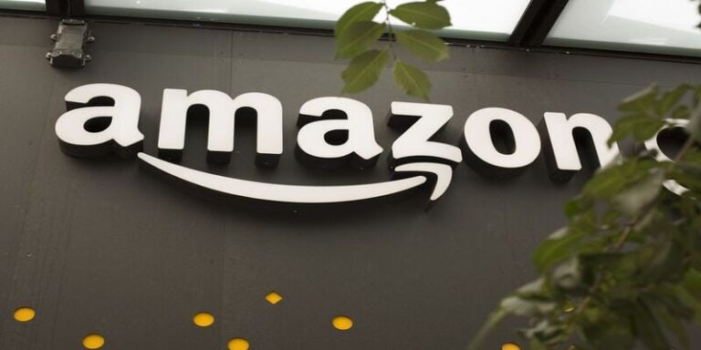 Amazon distrugge eBay: perché conviene acquistare sul noto e-commerce