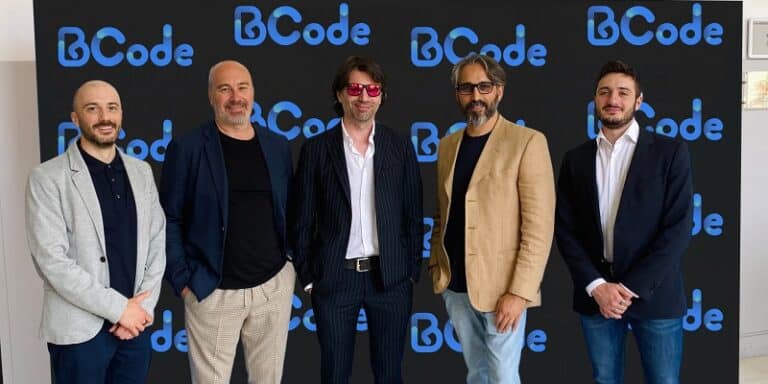 Bcode, blockchain,