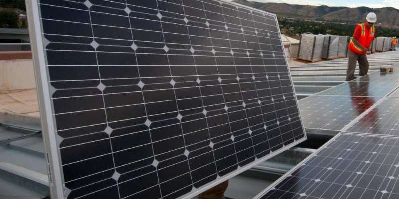 Pannelli solari: dati incredibili, crescita esponenziale in Italia