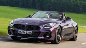 BMW Z4: la nuova edizione si rifà il look e migliora la dotazione
