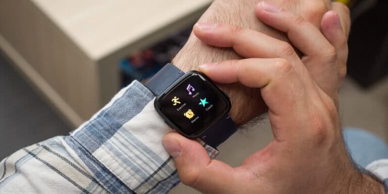 fitbit-conferma-avrai-bisogno-account-google-futuro
