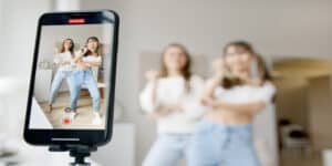youtube-shorts-fornira-presto-guadagno-migliore-rispetto-tiktok