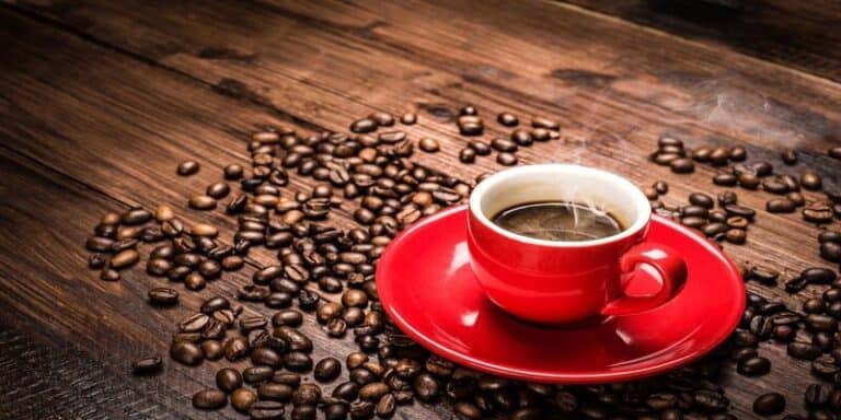 Bere 2-3 tazze di caffè