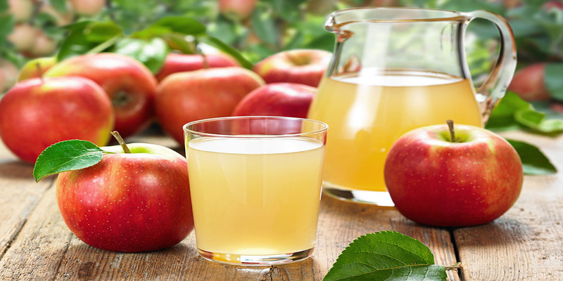 Bere il succo di mela può ridurre il rischio di avere l’Alzheimer