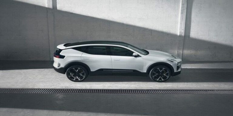 Polestar 2 3 italia