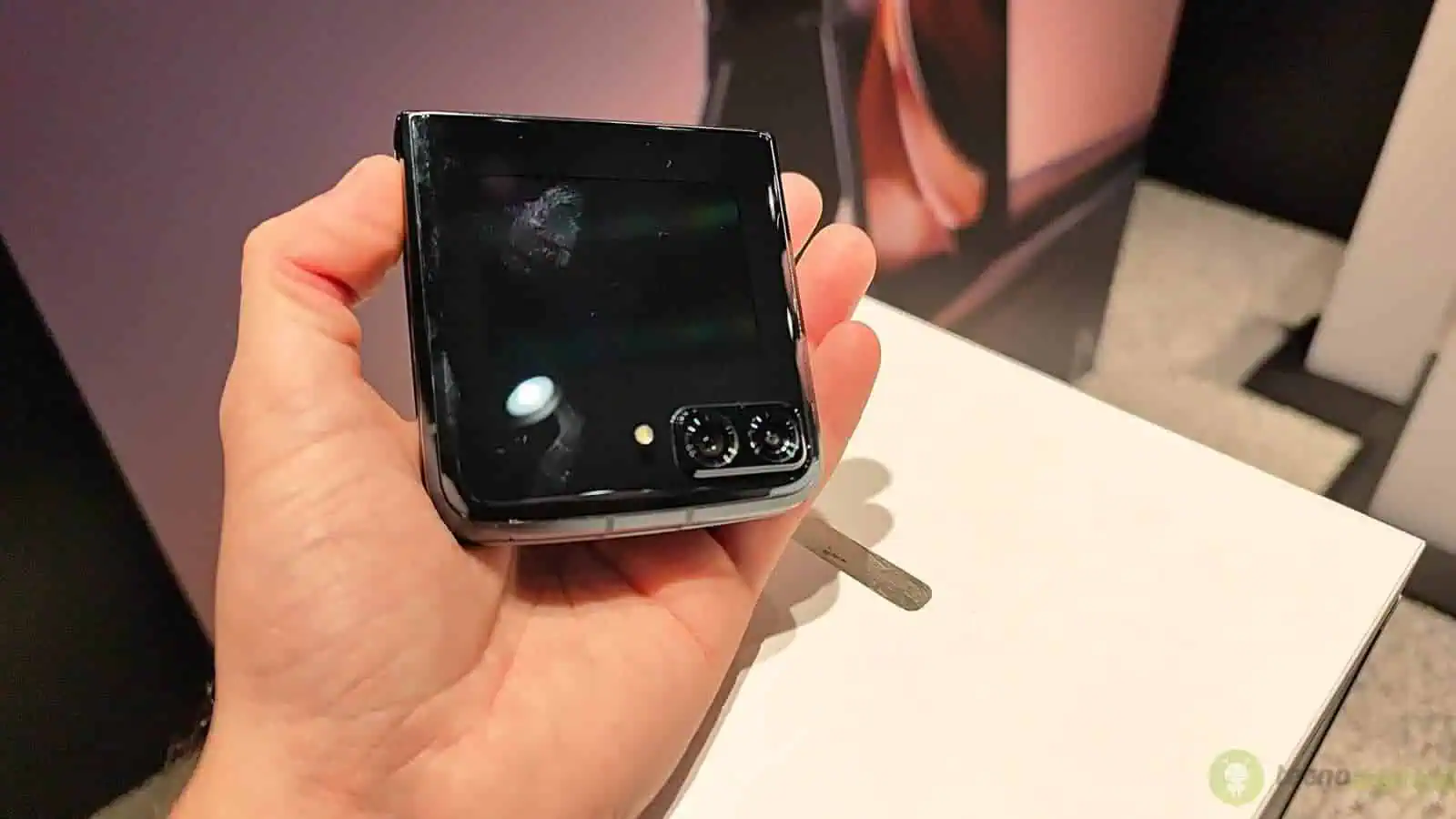 Motorola RAZR 2022 (13)