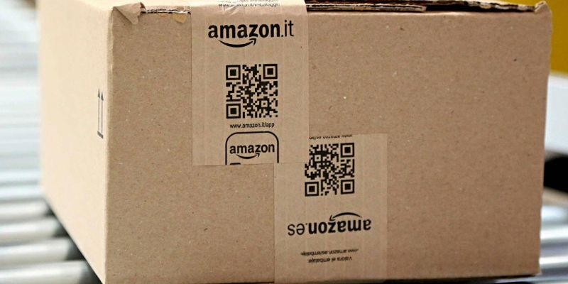Amazon è folle: Prime gratis per tutti, ecco il trucco esclusivo