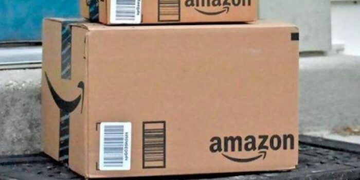 Amazon, tutto è quasi gratis: offerte al 50% solo oggi