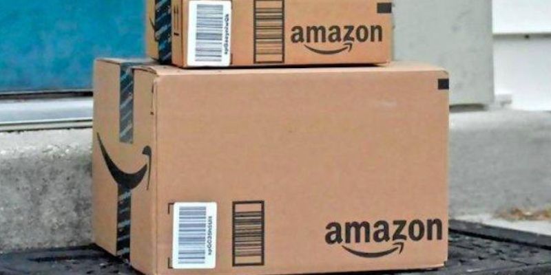 Amazon è folle: sconti all'80% e articoli quasi gratis distruggono Unieuro
