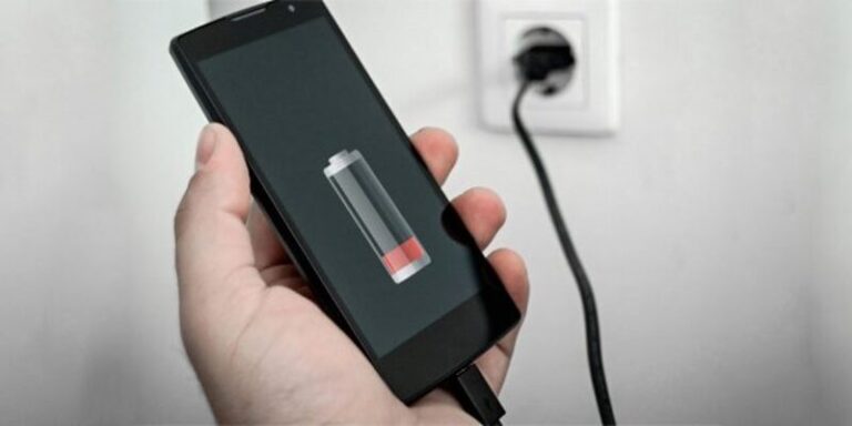 Se lasci sotto carica lo smartphone