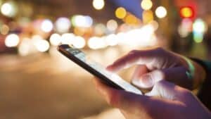 Wi-Fi gratis distrugge TIM, Vodafone, Iliad e molti altri: internet non si paga