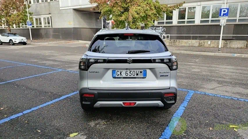 Suzuki S-Cross (5)