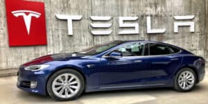 Tesla vuole superare BMW