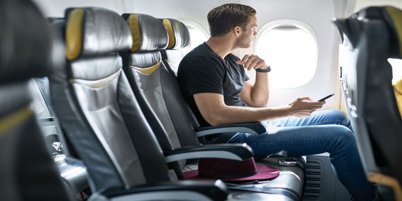 Utilizzare il telefono in modalità aereo durante il volo è sicuro