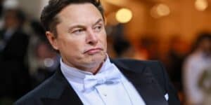elon-musk-affermato-spacex-continuera-pagare-starlink-ucraina