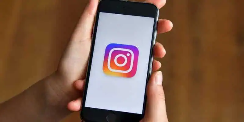 Instagram: pronti nuovi strumenti contro gli abusi sul social