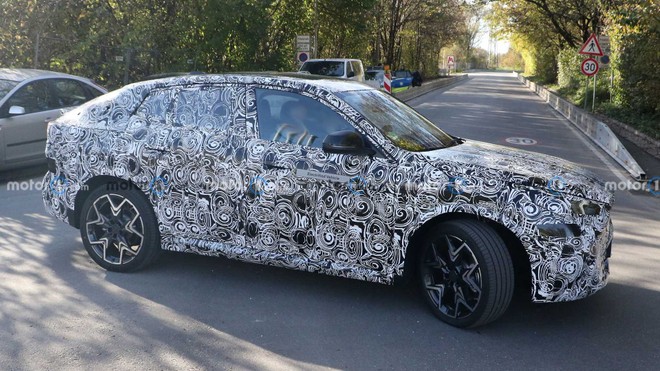 BMW-X2-foto-spia-elettrica-2