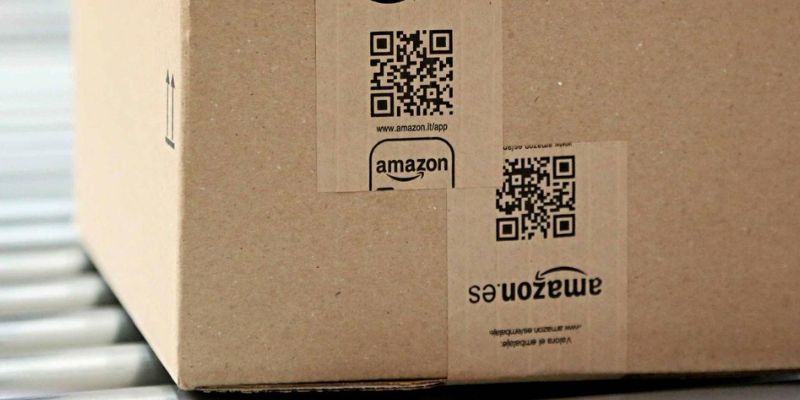Amazon folle: batteria infinita con tanti oggetti solo oggi quasi gratis