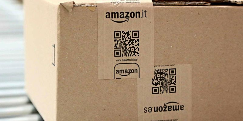 Amazon è impazzita: articoli quasi gratis al 90% e batteria infinita