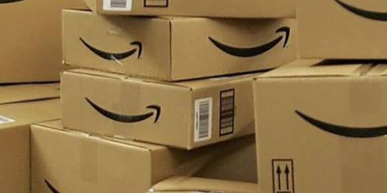 Amazon è folle: oggi Apple iPhone 14 e iPhone 13 sono quasi gratis