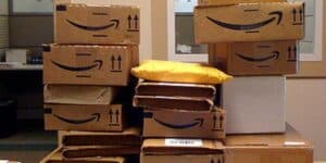 Amazon è folle: offerte al 90% e prodotti quasi gratis distruggono Unieuro