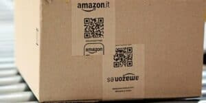 Amazon è assurda: offerte al 70% e tecnologia quasi gratis per la batteria