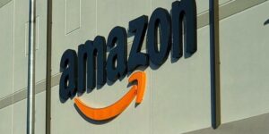 Amazon è pazza: oggi offerte Black Friday gratis e Prime in regalo,