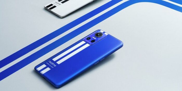 Realme-GT-Neo-5-sta-per-arrivare