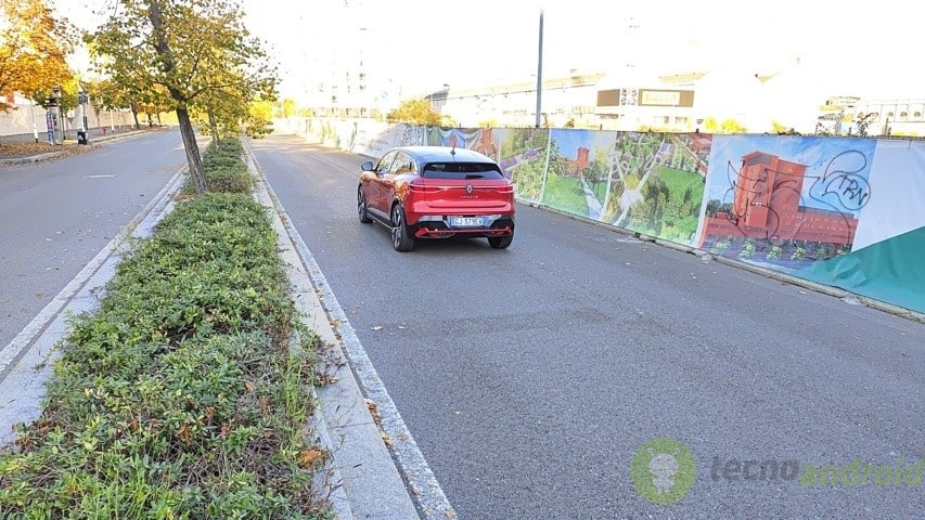 Renault Megane E-TECH (29)