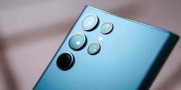 Samsung-Galaxy-S23-Ultra-display-luminosissimo