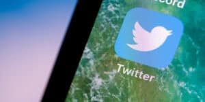 Tramite Twitter si potrà anche pagare
