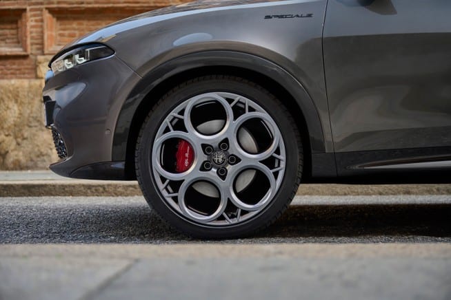 alfa romeo tonale plugin hrybrid q4 (3)
