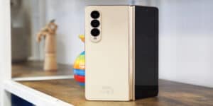 galaxy-z-fold-5-samsung-sottile-slot-s-pen-fotocamera