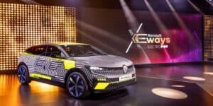 google-renault-stanno-collaborando-sviluppare-software-automobilistico