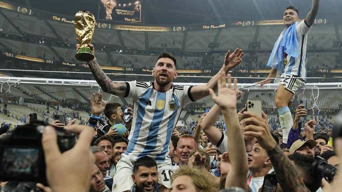 Messi fa record su Instagram, la sua foto è quella con più “mi piace” e supera l’uovo