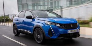 Peugeot-3008-foto-spia-nuova-generazione