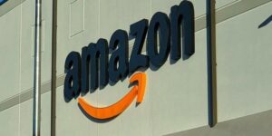 Amazon è strepitosa oggi, prezzi al 70% e smartphone quasi gratis