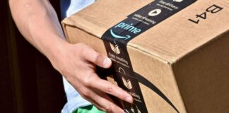 Amazon, offerte di Natale all'80% solo oggi, smartphone quasi gratis
