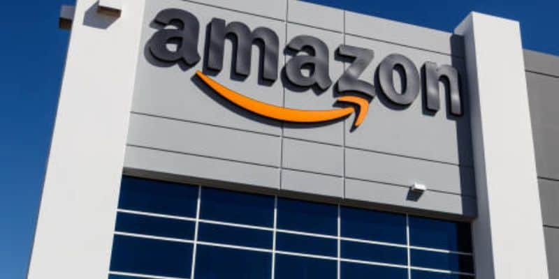 Amazon folle, oggi offerte Prime al 50% con oggetti quasi gratis
