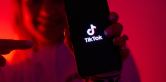 TikTok è il luogo perfetto per valutare gli acquisti online, il 65% degli italiani dice sì