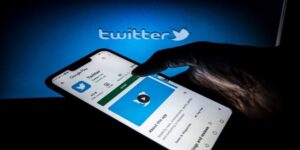 google-intenta-una-causa-contro-i-truffatori-impersonificano-lazienda