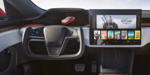 le-auto-tesla-possono-diventare-dei-pc-da-gaming-anche-a-casa