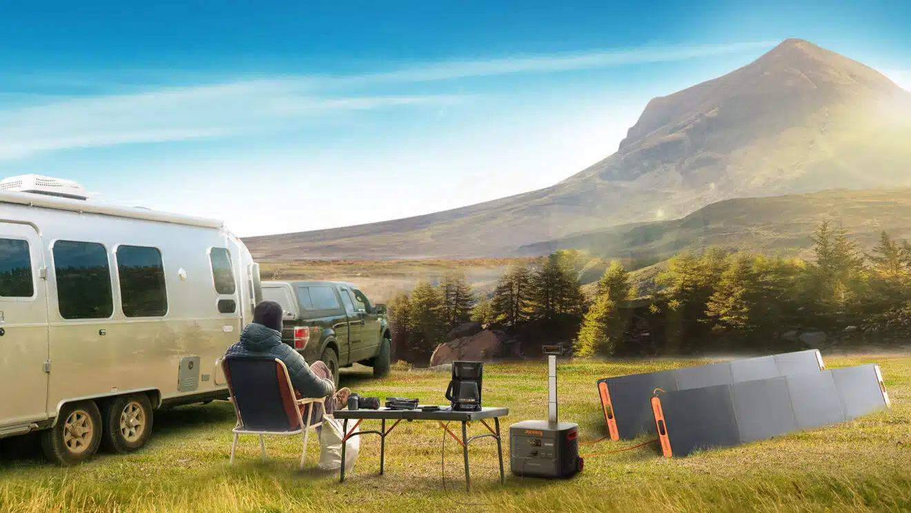 Jackery annuncia Solar Generators 1500 Pro e 3000 Pro al CES 2023 di