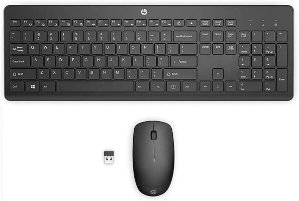 Mouse e tastiera su Amazon a sotto i 25 euro, lo sconto è del 46% solo oggi